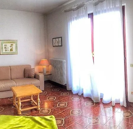 Apartment Amelia 2 *